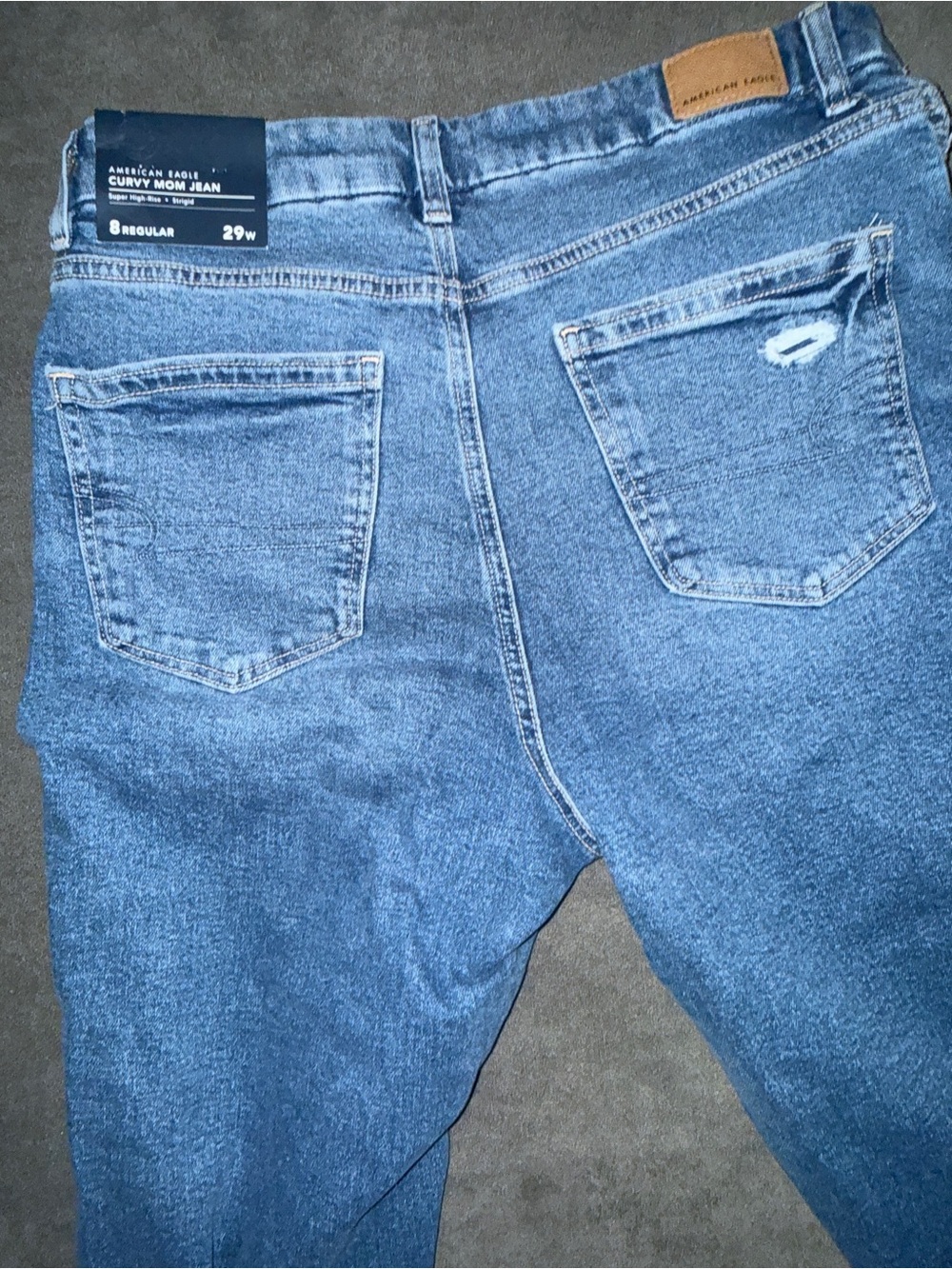 American Eagle Outfitters women Blue Relaxed Fit Distressed Jeans - Picture 6 of 8